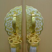 雪輪に桔梗金具