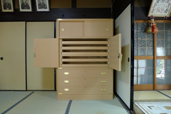 オリジナル伝統工芸大阪泉州胴丸衣装箪笥　お盆5杯入り