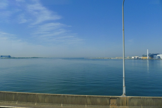 阪神高速　湾岸線の中島パーキングエリアからの風景