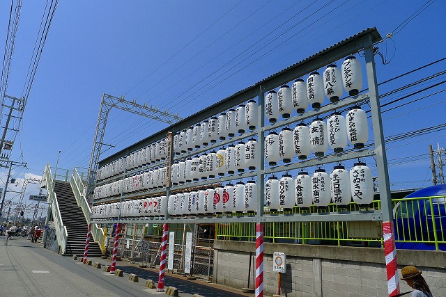 南海本線　春木駅の献灯台