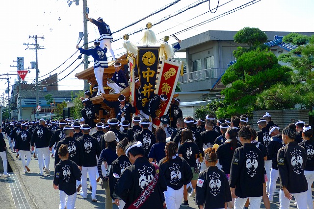 ２０１３　１０月　岸和田だんじり祭り　試験引き　中井町町名入りのぼり旗