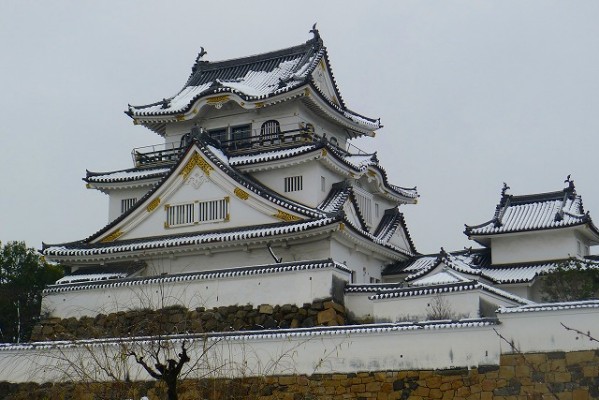 雪の千亀利城（ちきりじょう）