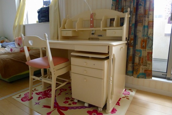 カリモク家具学習机　ＳＣ３６８０ＮＩ上置きのＡＣ０６３０ＮＩ稼働式ワゴンＳＣ０６３６ＮＩとお椅子ＸＣ２１１１ＰＩとライトＫＳ０１５６ＴＰ
