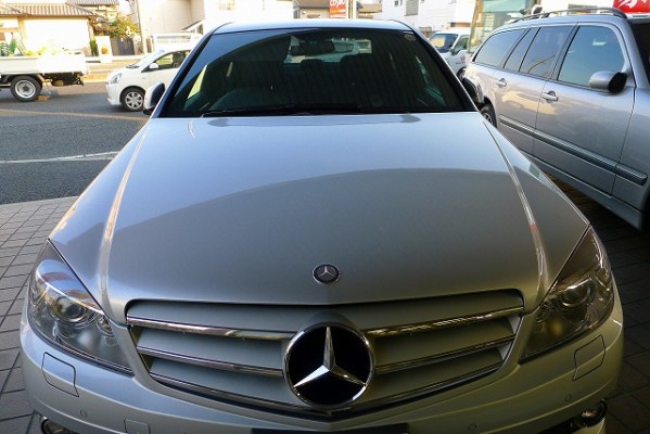 MERCEDES BENZ　C200　コンプレッサー