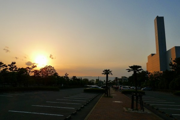 鳴尾浜夕日