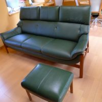 和泉市のI様にkarimoku人気の家具のZU6253R他をお届けいたしました。