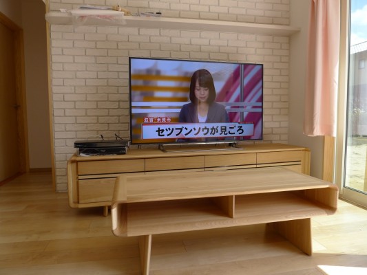 カリモクテレビボード