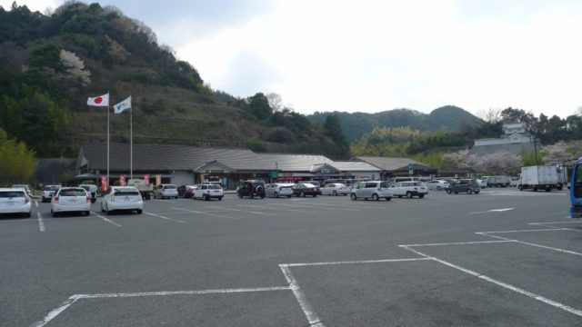 阪和自動車道下り岸和田サービスエリアの全景　２