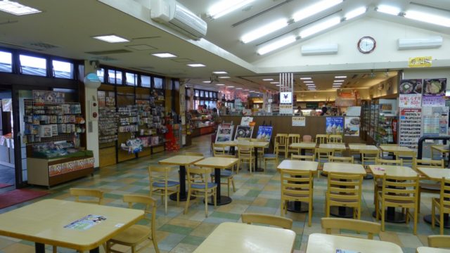 阪和自動車道下り岸和田サービスエリアの店内