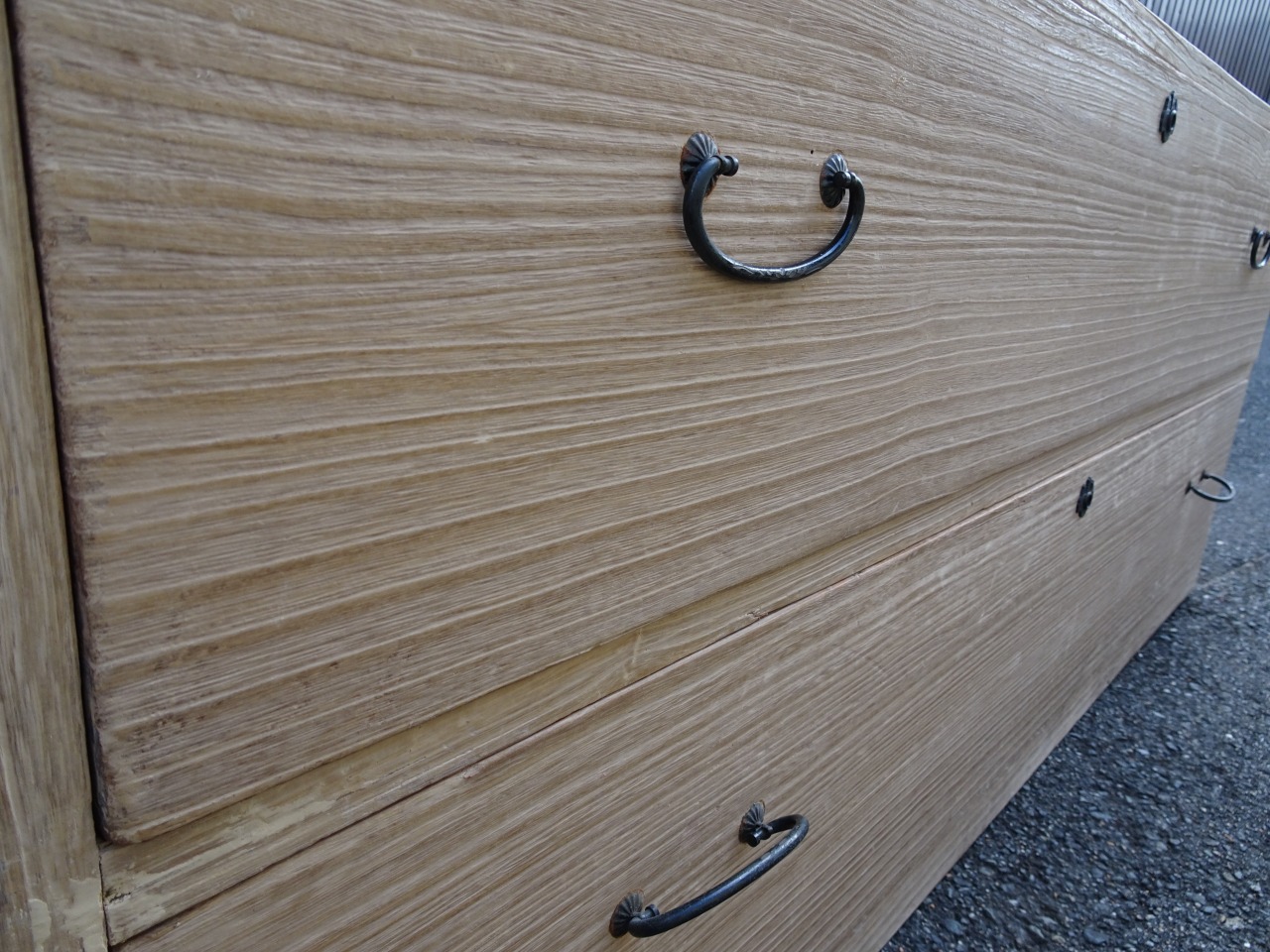 中は桐の虫が入らない設計の 桐タンス 防虫剤要らず 中は桐の虫が入らない設計の 桐タンス 防虫剤要らず