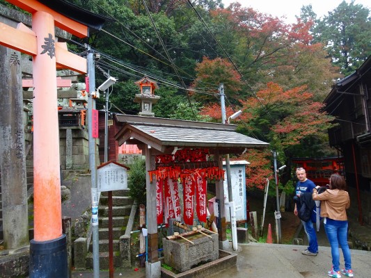 桐箪笥のこだわり社長ブログ！京都伏見稲荷大社様