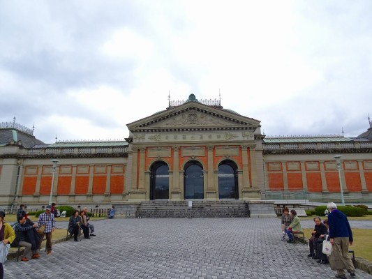 京都国立博物館 の本館２