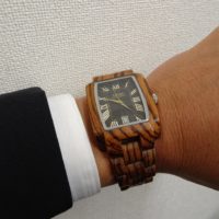 こだわる桐タンスの社長ブログは、私のこだわりの木の腕時計を紹介します。