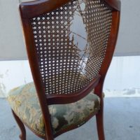 マルニ（maruni)の椅子の座面、背もたれ張り替え修理のご紹介をします。