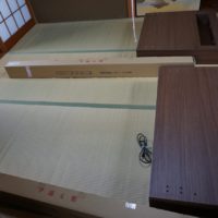 泉大津市のＡ様にシモンズベッドシングルオリジナルＢＯＸ宮付きステーションベッドをお届けいたしました。