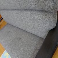 カリモク家具の人気のソファー WT41033088 をお届けいたしました。