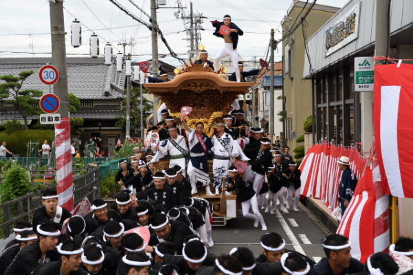 29年　春木旭町　弥栄神社　宮入りブレーキ解除瞬間