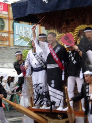 平成29年　春木旭町　宵宮　雨天　曳行責任者ラパーク