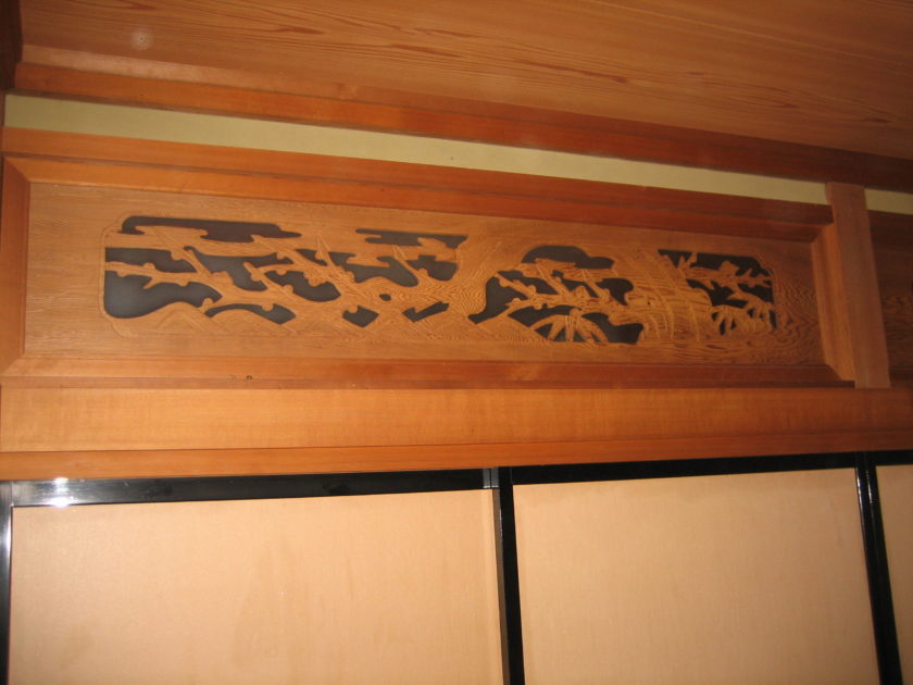 こだわり桐箪笥の社長ブログ 大阪の伝統工芸品の大阪欄間とは、・・・ | 大阪泉州桐箪笥の「初音の家具」 | 田中家具製作所