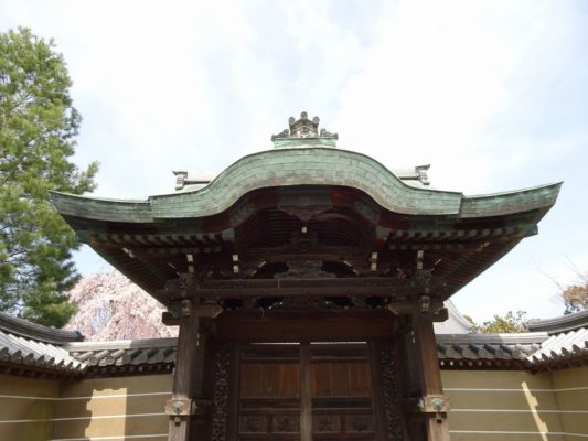 高台寺　勅使門