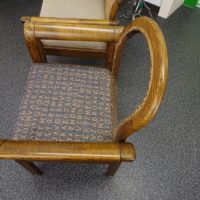 こだわり桐箪笥の社長ブログ　背中に藤を使った椅子の修理依頼！