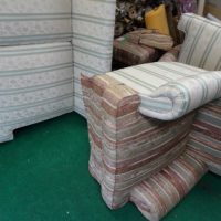 こだわりの桐箪笥の社長ブログ　桐箪笥も再生できますが、古いソファーも張替れます。