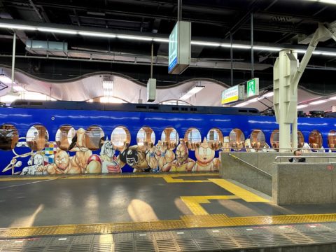 泉佐野市７０周年とキン肉マン４０周年のラピート電車