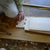 こだわりの桐箪笥の社長ブログ　これが大阪の泉州の桐たんすの手組みの組み手です。