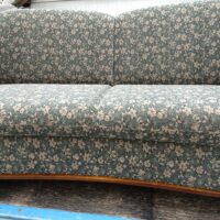 桐箪笥の社長ブログ　カリモク家具のソファーの張替えができました