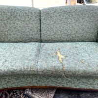 カリモク家具のソファーの布地の張替えができました