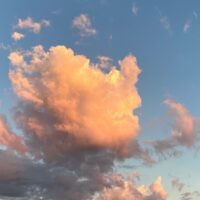 大阪泉州桐箪笥の社長ブログ　大阪　泉大津から見えた　綺麗な夏の夕焼け雲