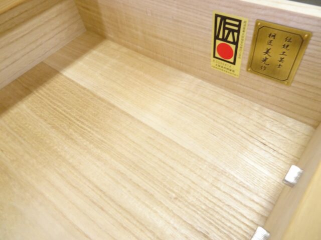 日本で最高級のいい品質の桐箪笥　写真