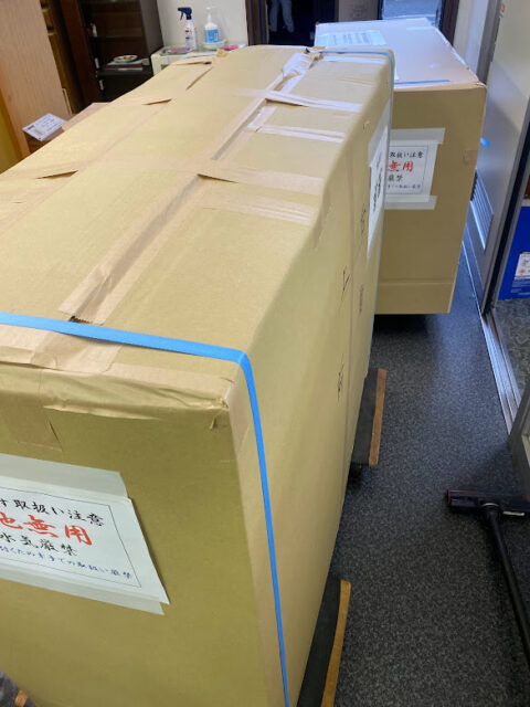 桐たんすを全国にお届けします。画像