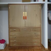 桐箪笥の社長ブログ　とても素晴らしい品質の桐箪笥の洗い替え修理のご依頼です。