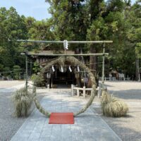 桐たんすの社長ブログ　建部大社様の茅の輪くぐりお参りしてきました。