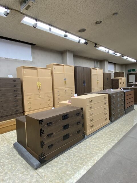 売り尽くし決算SALEを6月中まで、開催いたします。