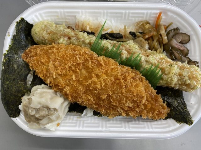 桐箪笥の社長ブログ 昨日ほっかほっか亭ののり弁当に焼売が1つついてました?