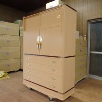 桐箪笥の社長ブログ　美しい大阪泉州桐箪笥が出来上がりました。